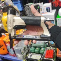 منگنه کوب بادی دماغه بلند کلاغی در ابزار سناتور|ابزارآلات|اصفهان, کشاورزی|دیوار