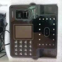 دستگاه حضور غیاب