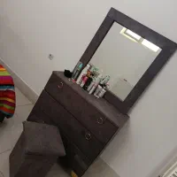 سرویس خواب ب فروش میرسد|تخت و سرویس خواب|صدرا-فارس, فاز ۱|دیوار