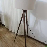 آباژور کنار سالنی