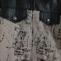 پالتو|لباس|اسالم, |دیوار