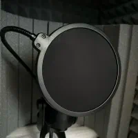 میکروفون حرفه ای (استودیویی) لاجتیک بلویتی|صوتی و تصویری|رشت, نیکمرام|دیوار