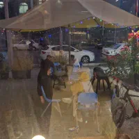 فروش چتر و سایبان بزرگ کافه ای و رستورانی