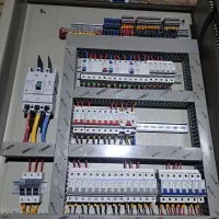 ساخت و تعمیر تابلو های صنعتی