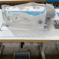 تعدادی چرخ کار ماهر داخل کارگاه تکمیلی قیمت عالی