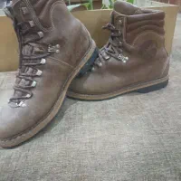 کفش کوهنوردی lowa اصل|کیف، کفش، کمربند|ری, علایین|دیوار