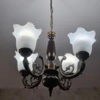۲ عدد لوستر ۴ شاخه و یک عدد یک شاخه