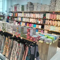 فروشنده آقا (لوازم خانگی)