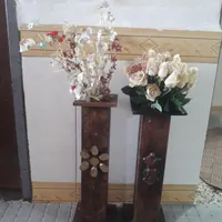 گل وگلدان چوبی