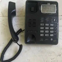 تلفن رومیزی قدیمی