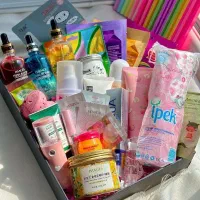 لوازم آرایشی عمده