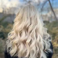 آموزش و خدمات رنگمو و کراتین