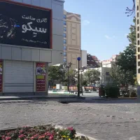 40مترمغازه تجاری ولیعصر سنگ فرش فلکه بازار/بوتیک