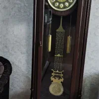 ساعت ایستاده چوبی