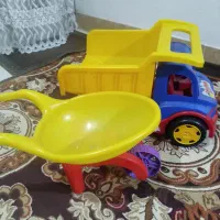 کامیون سایز بزرگ کودک و فرقون کودک هر دو باهم|اسباببازی بچه|مشکیندشت, |دیوار