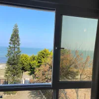 واحد یک خواب رو به دریا - چسبیده به ساحل|اجارهٔ کوتاه‌مدت آپارتمان و سوئیت|نوشهر, |دیوار