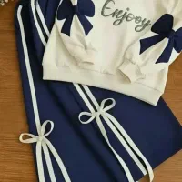 لباس بچگانه نیلو|لباس|انزل, |دیوار