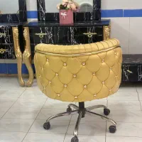 تجهیزات سالن زیبایی|آرایشگاه و سالن‌های زیبایی|میاندوآب, |دیوار