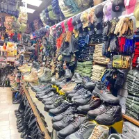 ۲ نفر فروشنده آقا نیازمندیم ( تمام وقت)