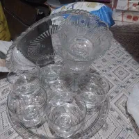 سینی و شکلات خوری