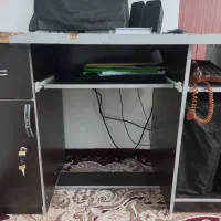 میز کامپیوتر در حد نو|میز تحریر و کامپیوتر|مرند, |دیوار