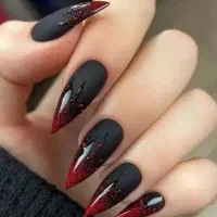 آموزش کاشت ناخن