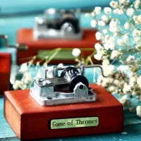 کادو تولد باکس موزیکال با جعبه چرمی