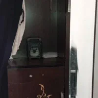 پادری و میز تی وی