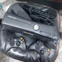 ایکس باکس ۳۶۰ اسلیم جی تگ شده با دو دسته