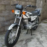 هندا 125 کاربرات استارتی