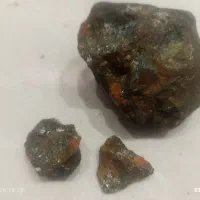 سنگ رگ زیاد طلا و سنگ کلیستار|جواهرات|تربت جام, شاهد|دیوار