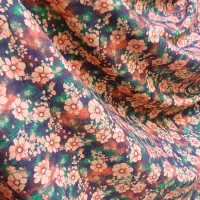 پارچه نخی با تنوع بالا