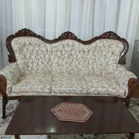 مبل سلطنتی