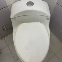 توالت فرنگی کارکرده ولی سالم