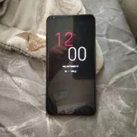 گوشی ال جی V30