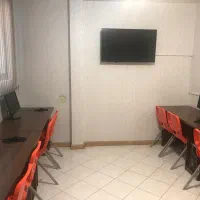 آپارتمان ۱۰۰ متری واقع در طبقه دوم
