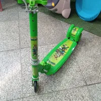 اسکوتر فلزی