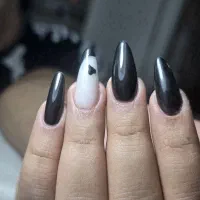 خدمات ناخن.|خدمات آرایشگری و زیبایی|بروجن, |دیوار