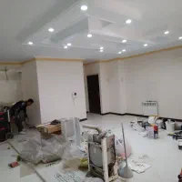 نقاش.رنگ کار... اتباع هستم