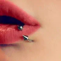 اکستنش. کاشت. لیفت مژه و ابرو. پیرسینگ. میکرودرمال|خدمات آرایشگری و زیبایی|اندیمشک, |دیوار
