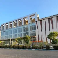 ۲۵ متر /مجموعه تهران مال/چیتگر دریاچه