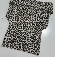 کراپ یقه قایقی پلنگی