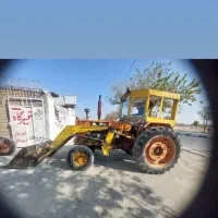 تراکتور رومانی مدل ۶۵ .