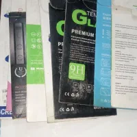 تعدادی گلس  ساسنگ