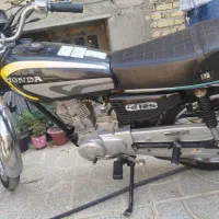 موتور۱۲۵ هوندا مدل ۹۰ تمیز و بکر