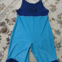 لباس و کفش کشتی