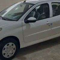 207سقف شیشه قالپاق دارای کارت طلایی