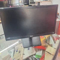 مانیتور ال جی صفحه تخت