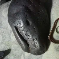 سنگ مغناطیسی یا شهاب سنگ