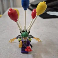 لگو مینیفیگور جوکر و بالن